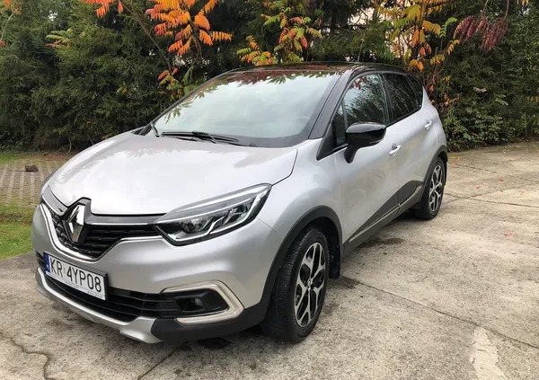 małopolskie Renault Captur cena 60000 przebieg: 31000, rok produkcji 2019 z Łasin